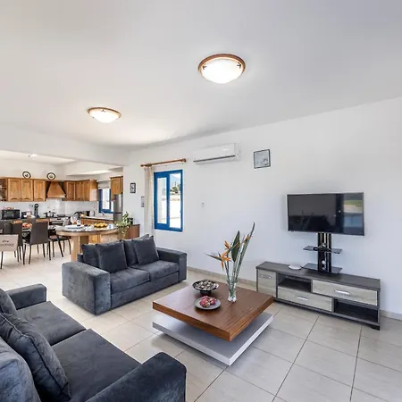 Diana Seaside Villas Pomos Extérieur photo